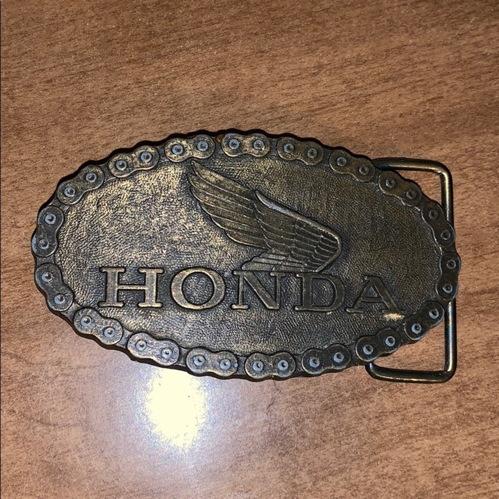 Honda belt buckle